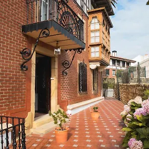 Estudio En Colonial Puerto Viejo , Getxo España